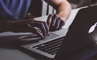 皇马更衣室贝林厄姆说了一句全队都沉默了